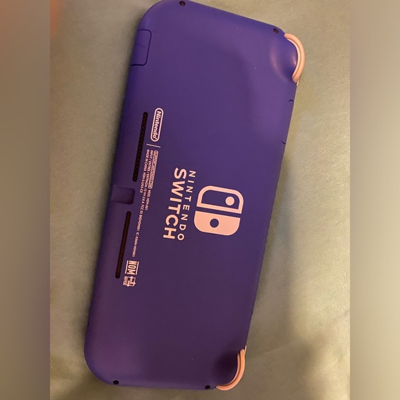 Nintendo switch lite - Picture 2 of 2